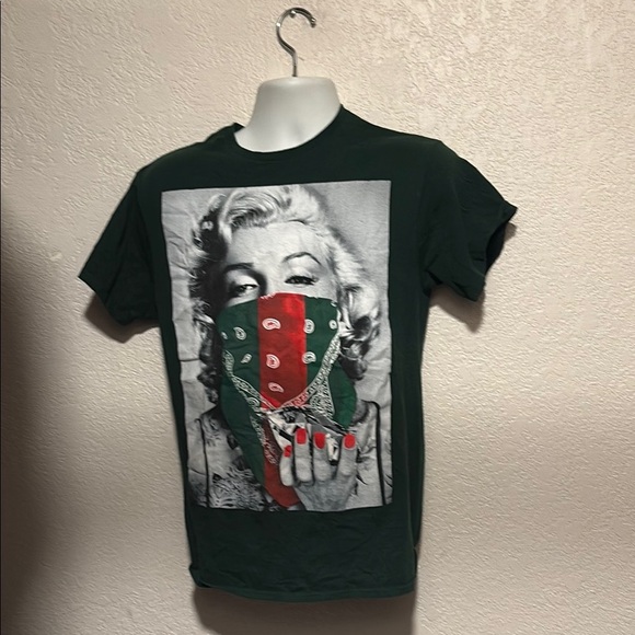 Green Graphic Tee - Picture 1 of 2